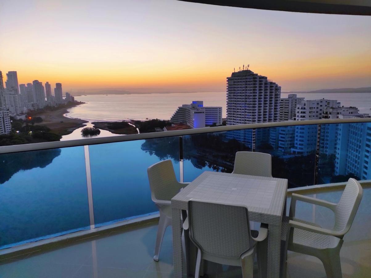 Apartamento De Lujo Con Vista Al Mar - Excelente Ubicacion Cartagena Kültér fotó